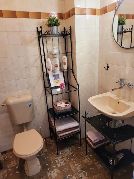 Plovdiv Top Center 2 Bdrm Apartment, 5Min From Central Square & Garden, Free Parking Εξωτερικό φωτογραφία