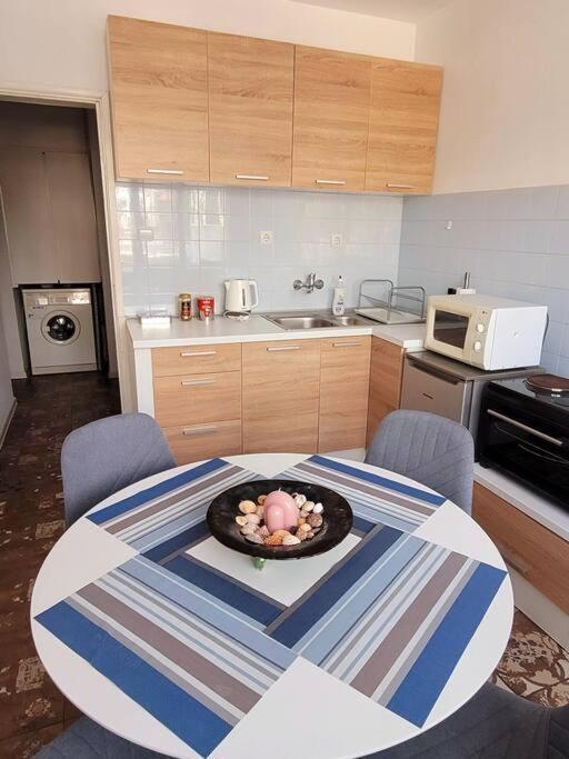 Plovdiv Top Center 2 Bdrm Apartment, 5Min From Central Square & Garden, Free Parking Εξωτερικό φωτογραφία